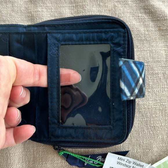 Vera Bradley wallet - Picture 5 of 13